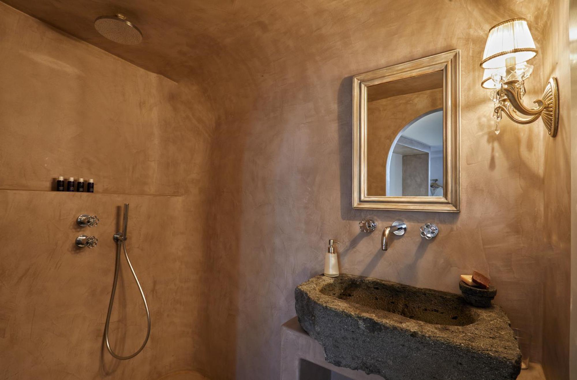 Arvanitis Cave Village Apartment